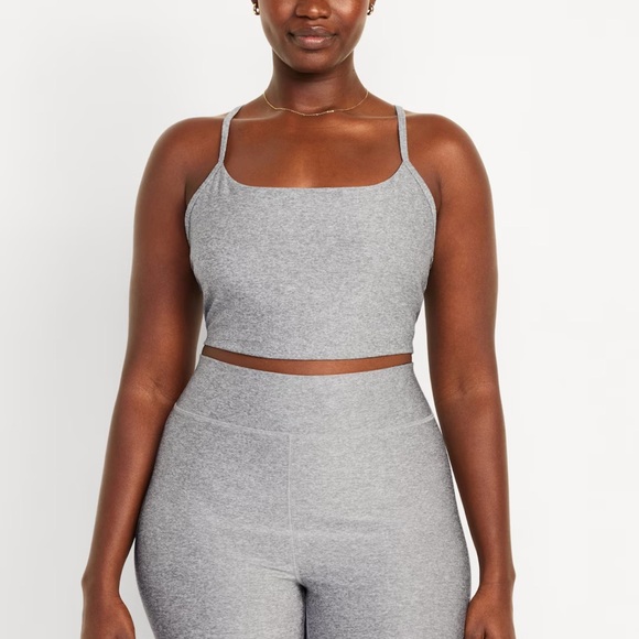 NWT OLD NAVY Light Support Cloud+ Sports Bra Color: Grayscale - Picture 5 of 7